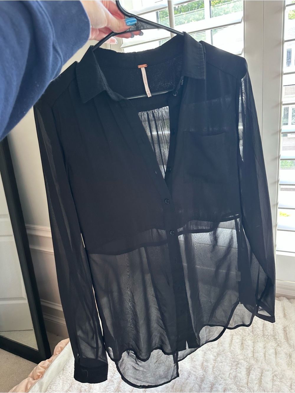 Free People Best of Both Worlds Black Sheer Button-Up Blouse Size XS - Picture 3 of 9